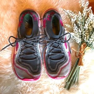 nike grey and pink boots